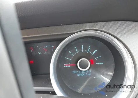 2013 Ford Mustang V6 z USA, uszkodzony, nr VIN 1ZVBP8AM4D5261559